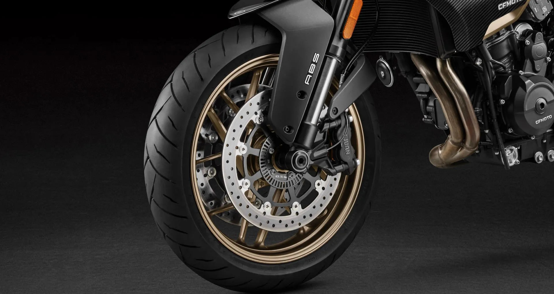 CFMOTO Mauritius 800NK | Naked series