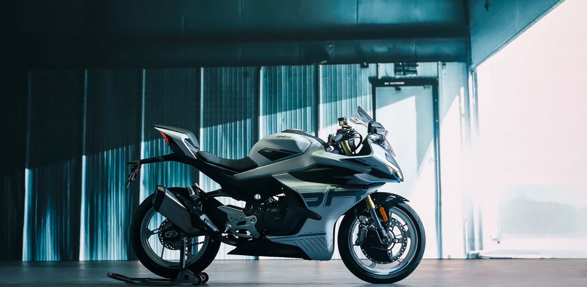 CFMOTO Mauritius 450SR-S | Sport motorcycle
